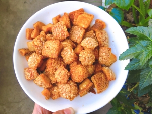 Thực đơn hàng ngày: Tóp mỡ da giòn