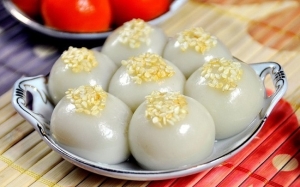 Thực đơn hàng ngày: Bánh trôi, bánh chay