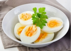 Người mắc bệnh này không nên ăn trứng