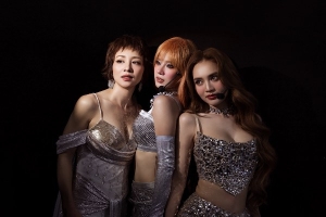 Thuý Hiền cháy hết mình tại 