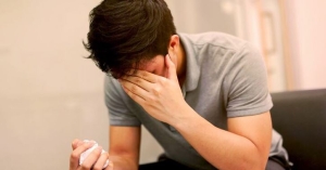 Dấu hiệu nam giới đang thủ dâm quá nhiều