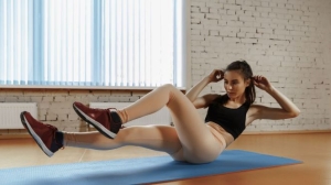 Bài tập cơ bụng tại nhà cho người mới bắt đầu