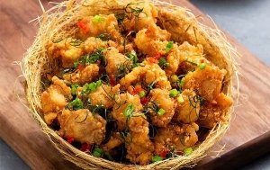 Thực đơn hàng ngày: Sụn gà rang muối