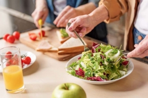 Sai lầm khiến bạn ăn lành mạnh vẫn không giảm cân