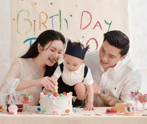Đoàn Văn Hậu và Doãn Hải My tổ chức sinh nhật 1 tuổi bé Lúa