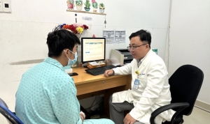 Bác sĩ lưu ý, cấp cứu vì gọi thợ cắt tóc cắt bao quy đầu