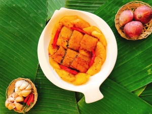 Thực đơn hàng ngày: Cá dứa khô kho dứa