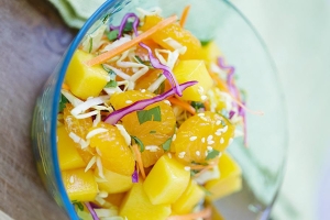 Thực đơn hàng ngày: Salad cam xoài