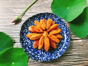 Thực đơn hàng ngày: Sườn lát chay rim chua ngọt