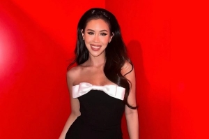 Tiên Nguyễn khoe boby với thời trang gợi cảm