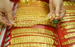 Giá vàng hôm nay ngày 29/7/2025 lao dốc trước giờ G