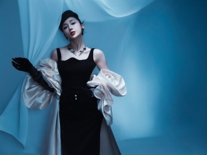 Mina Young trở lại âm nhạc, ra mắt ca khúc độc lạ gấp đôi “Cung trăng”