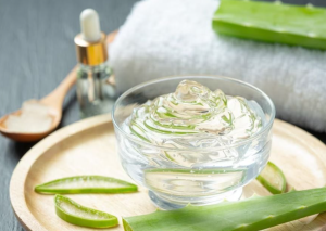 Cách sử dụng lô hội (nha đam) để có làn da sáng