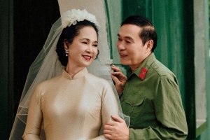 Hôn nhân bền chặt, song hành cùng nhau suốt gần 40 năm của NSND Lan Hương và NSƯT Đỗ Kỷ 