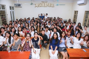 Tân sinh viên khóa 45 háo hức thử sức ở vòng phỏng vấn “Nhật Ký 20 - 2025”