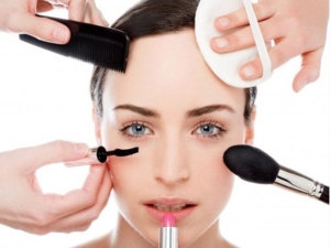 Mẹo trang điểm cho da mụn