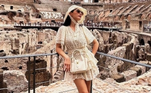 Người mẫu Thúy Hạnh với gu thời trang trẻ trung