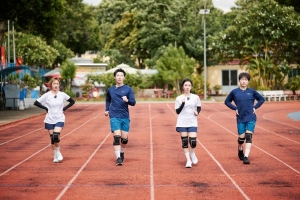 Erik tăng tốc với cú đúp 2 bản hits và thử thách điền kinh trong “Hits thở” tập 2