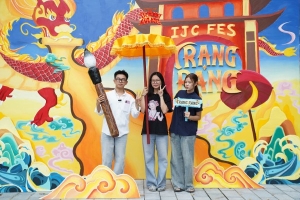 Hóa thân thành Trạng Nguyên tại photobooth IJC Festival 2025