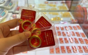 Giá vàng hôm nay ngày 30/10/2025 giá vàng trong nước có nhiều biến động