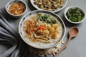 Thực đơn hàng ngày: Cháo trai