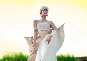 Fashionista Harry Nista thu hút hàng triệu fan nhờ tài biến tấu thời trang