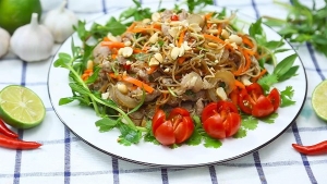 Thực đơn hàng ngày: Gỏi bê thui bắp chuối 