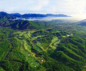 Bà Nà Hills Golf Club nhận cú đúp giải thưởng từ Luxury Lifestyle Awards và World Luxury Travel Awards