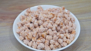 Thực đơn hàng ngày: Mứt lạc