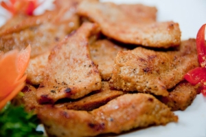 Thực đơn hàng ngày: Nầm lợn nướng ngũ vị