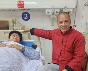 NSND Trần Nhượng nhập viện điều trị do sức khoẻ yếu