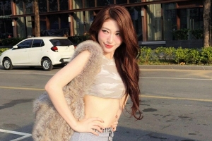 Khổng Tú Quỳnh gây chú ý nhờ ngoại hình thăng hạng, sắc vóc trẻ trung 