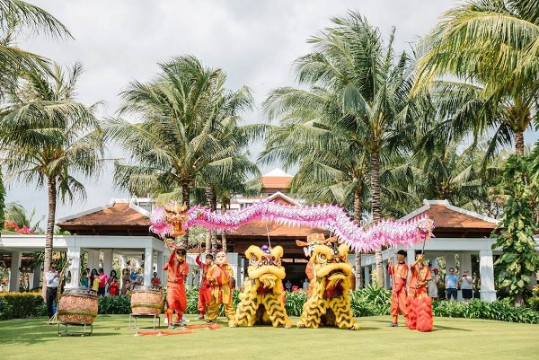 Thưởng lãm phong vị Tết Việt tại những điểm hẹn tinh hoa dọc miền đất nước