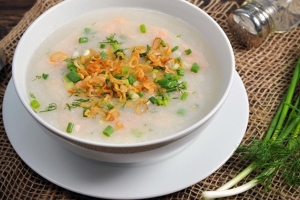 Thực đơn hàng ngày: Cháo cá hồi