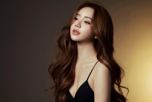 Sắc vóc của Quỳnh Kool ngày càng thăng hạng, đẹp và gợi cảm