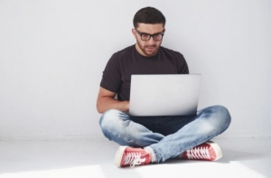 Đa số nam giới thường mắc 6 thói quen gây hại tinh trùng 