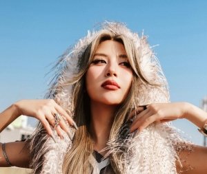 Quỳnh Anh rực rỡ tuổi 30