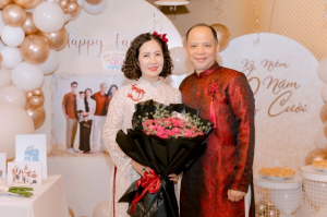 Hành trình 30 năm bên nhau của Nguyệt Hằng - Anh Tuấn