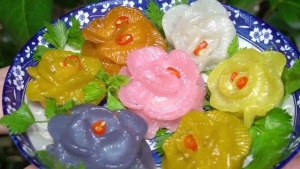 Thực đơn hàng ngày: Bánh hoa hồng hấp