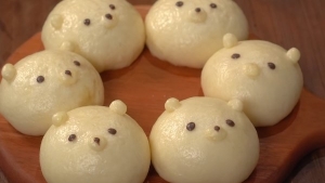 Thực đơn hàng ngày: Bánh bao hình thú