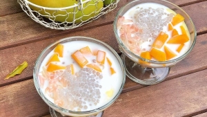 Thực đơn hàng ngày: Chè xoài bưởi bột báng