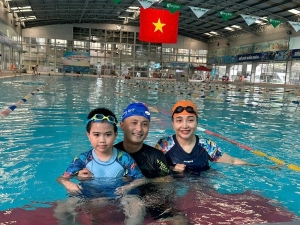 Huấn luyện viên Bằng Linh lan toả tinh thần phòng chống đuối nước cho trẻ