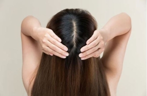 Những nguyên nhân khiến gội đầu xong vẫn có gàu
