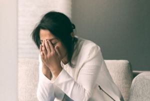 Mãn kinh và những thay đổi ảnh hưởng đến đời sống tình dục ở phụ nữ