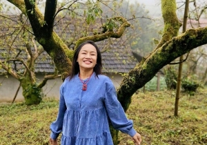 Tú Oanh gắn bó với nghề, sống chậm lại và trân trọng từng khoảnh khắc của cuộc đời