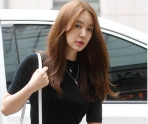 Bí quyết giữ vóc dáng của Yoon Eun Hye
