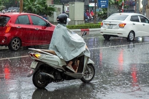 Dự báo thời tiết đêm nay và ngày mai 26/8/2026: Bão số 4 suy yếu, Bắc Bộ tiếp tục mưa dông